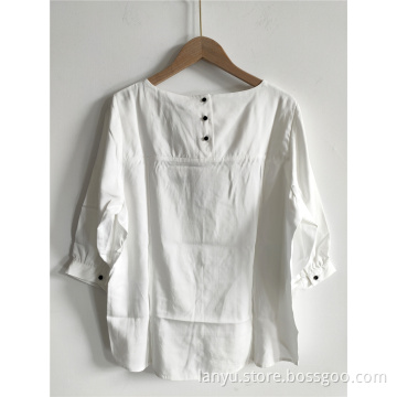 Women's Top With Round Neck And Middle Sleeve